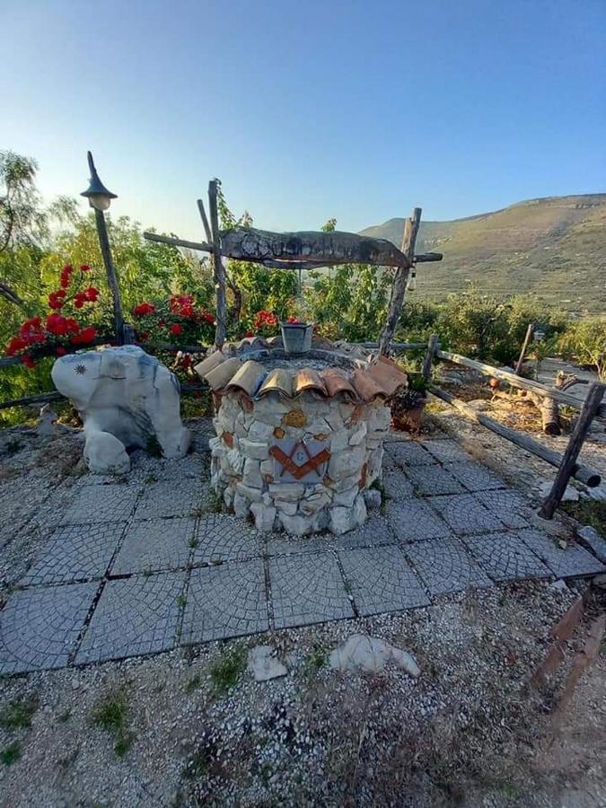 Le Capanne Di Villa Margherita Sonnino Exterior foto
